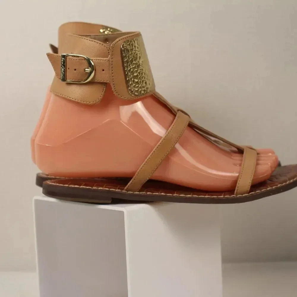 Sam Edelman - Picture 3 of 8